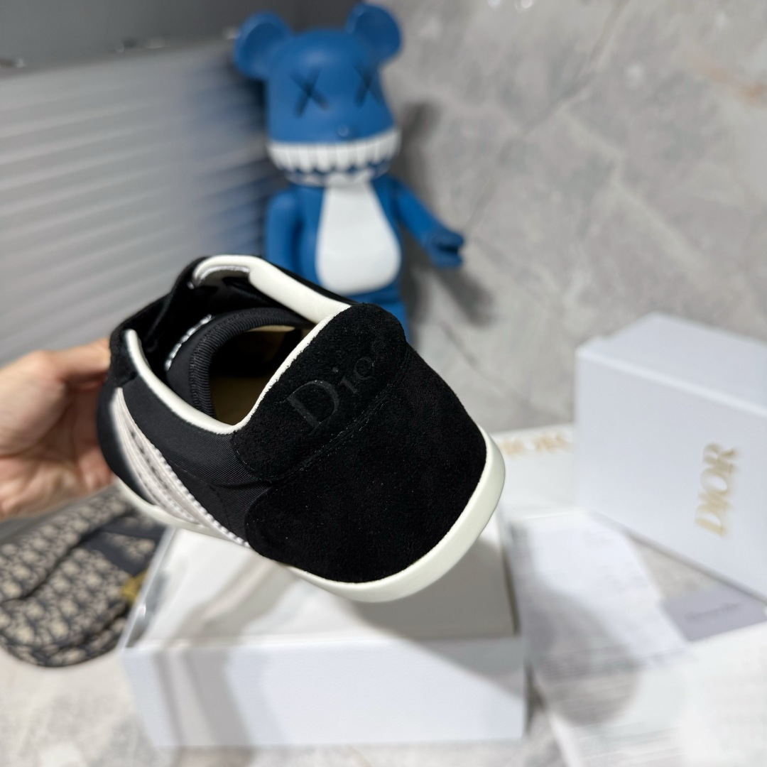 Dior Sneakers