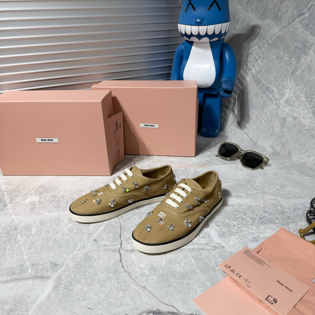 Designer Women Shoes