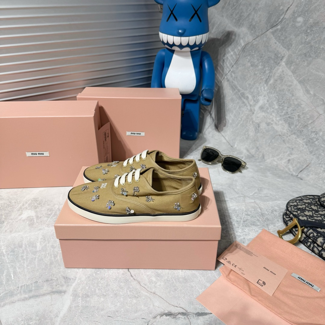 Designer Women Shoes