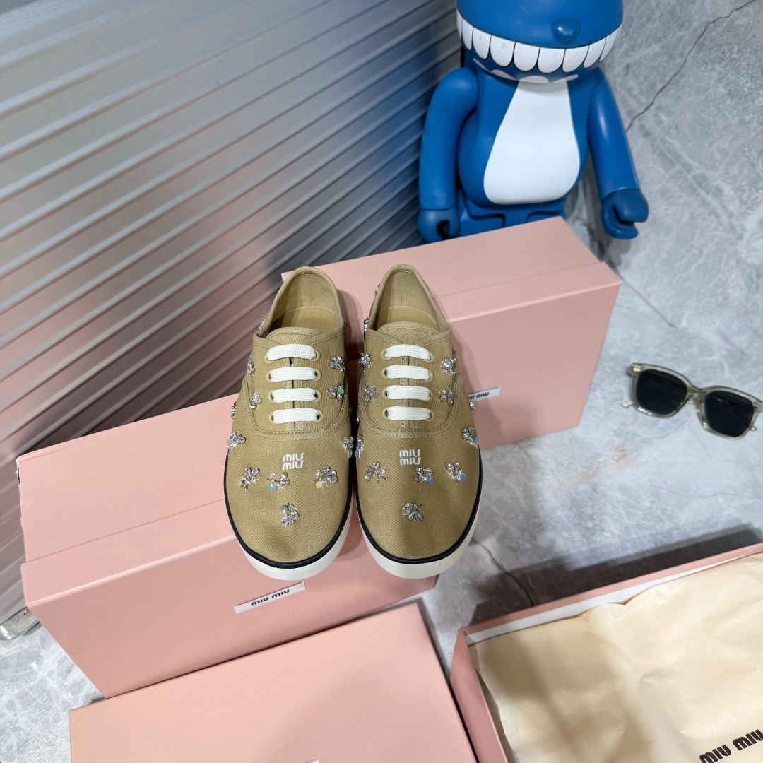Designer Women Shoes