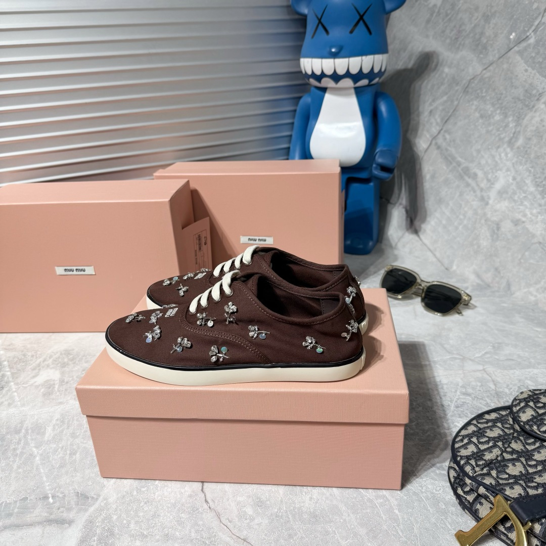 Designer Women Shoes