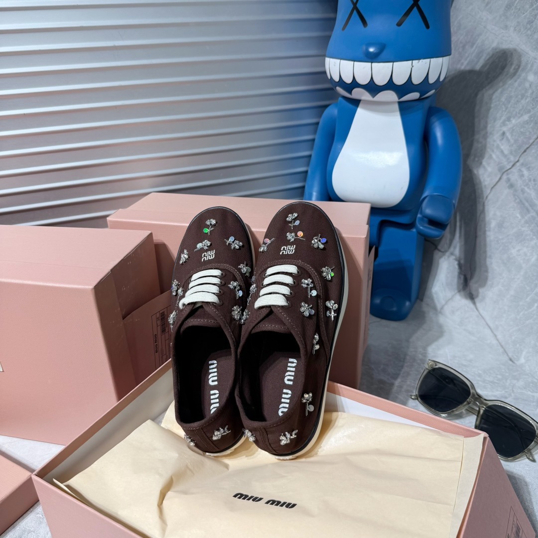 Designer Women Shoes