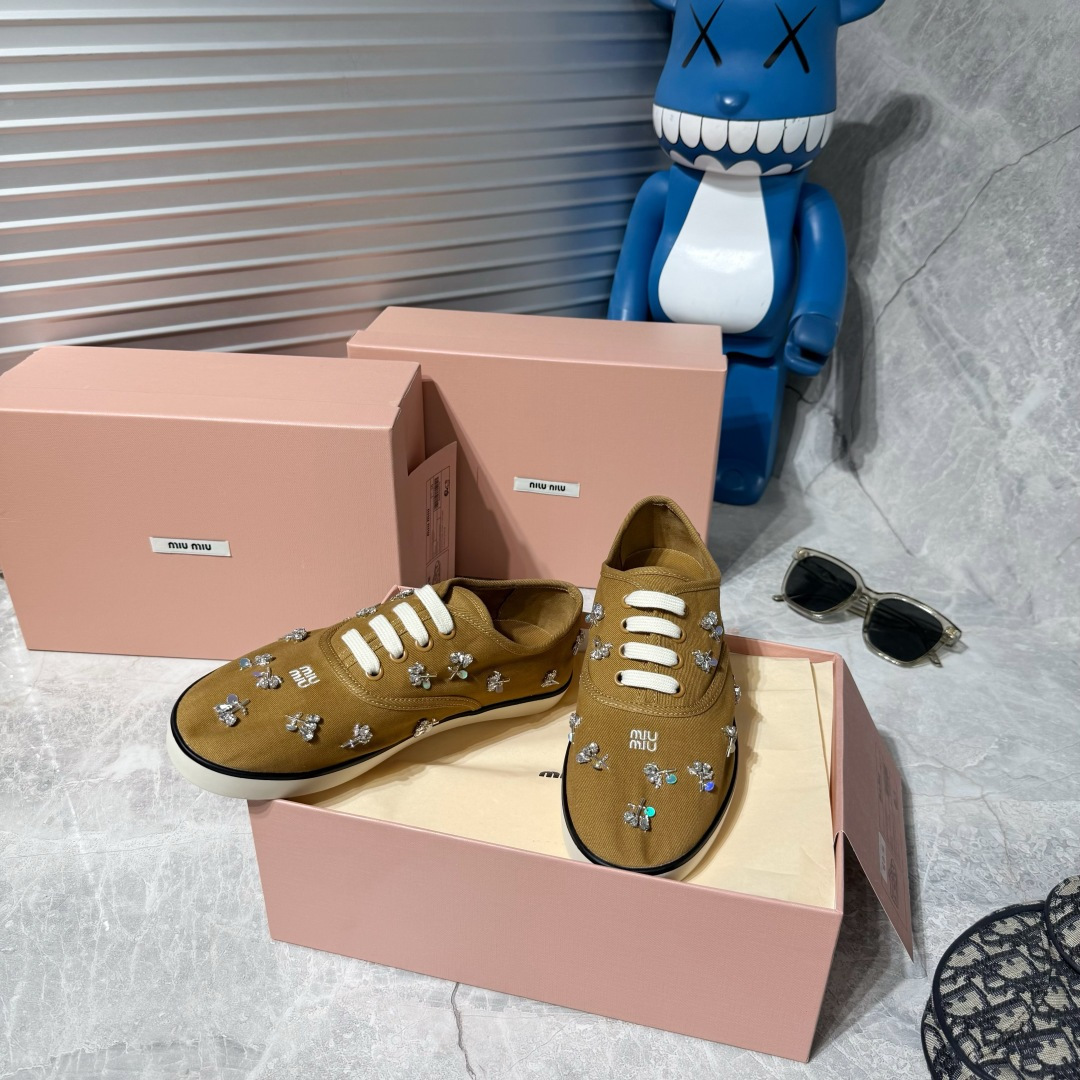 Designer Women Shoes