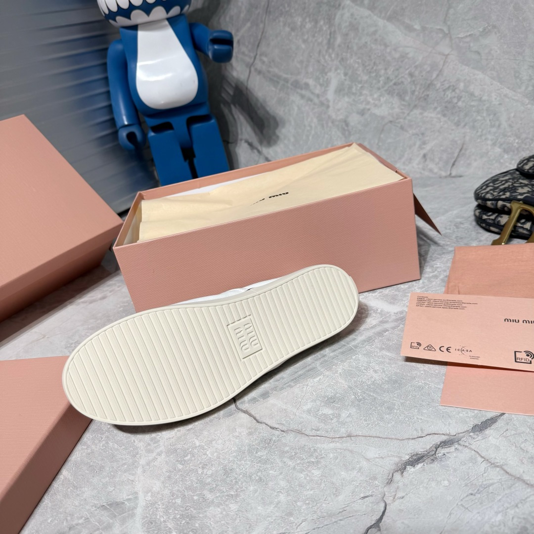Miu Miu Sneakers