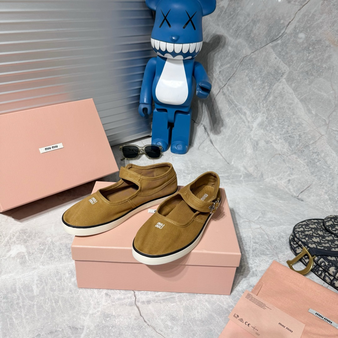 Designer Women Shoes