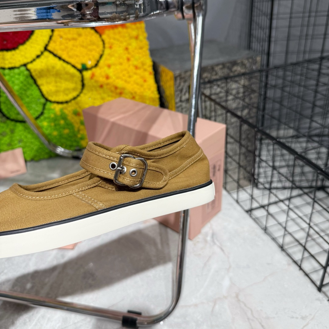 Designer Women Shoes