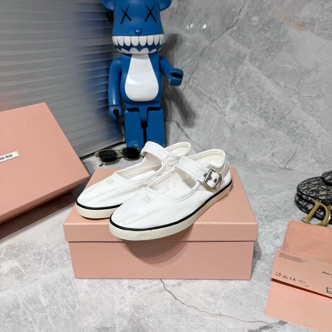 Designer Women Shoes