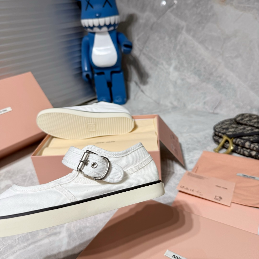 Designer Women Shoes