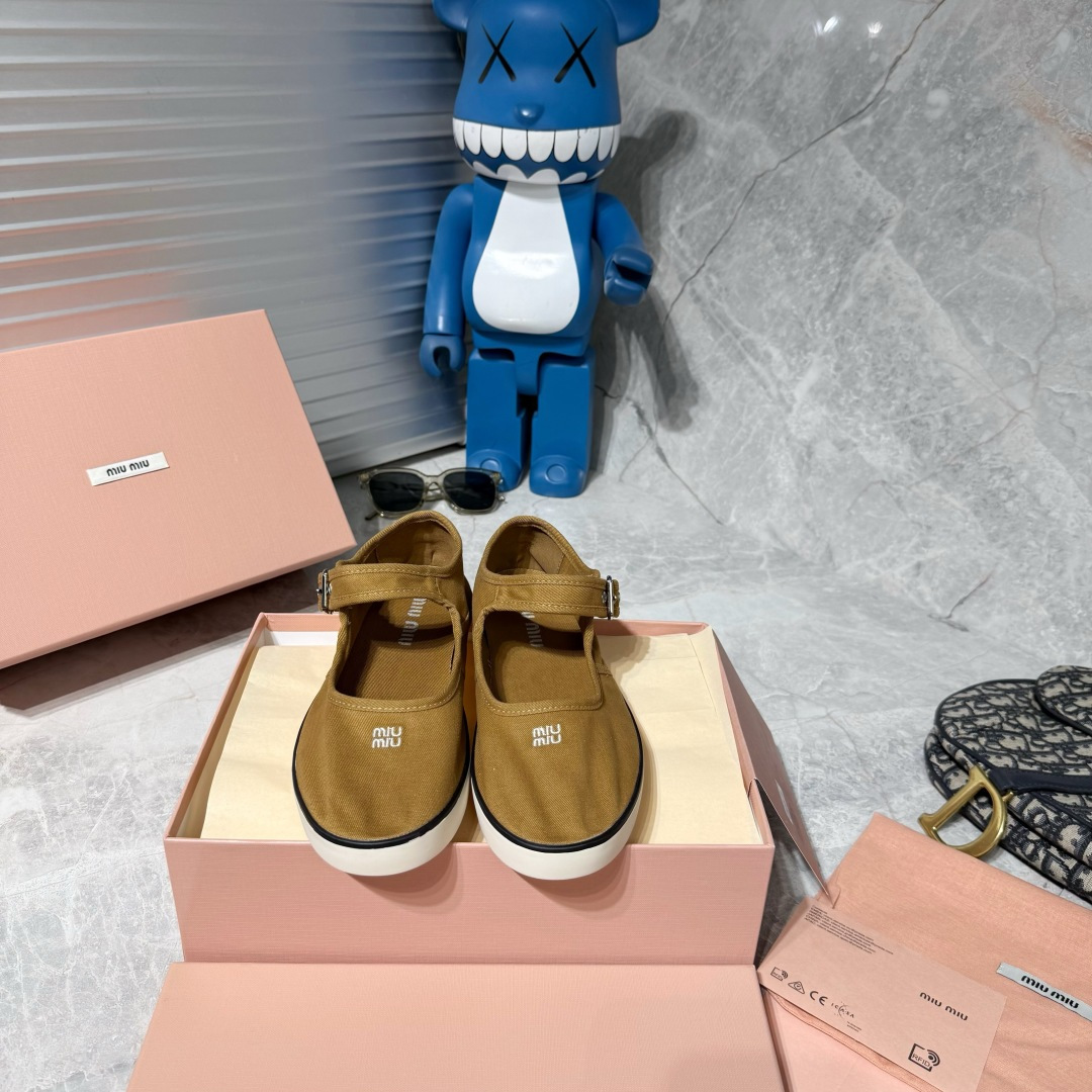 Designer Women Shoes