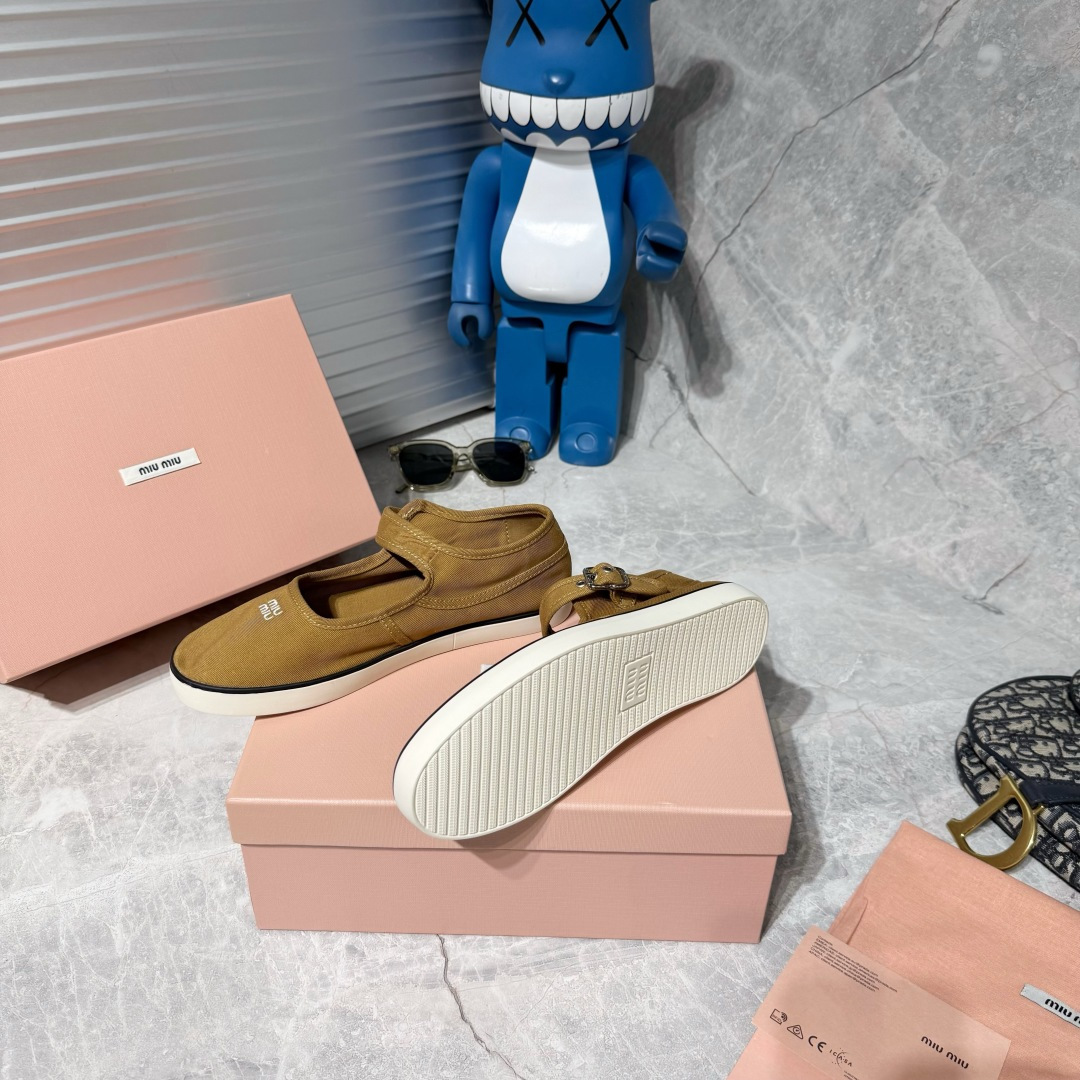 Designer Women Shoes