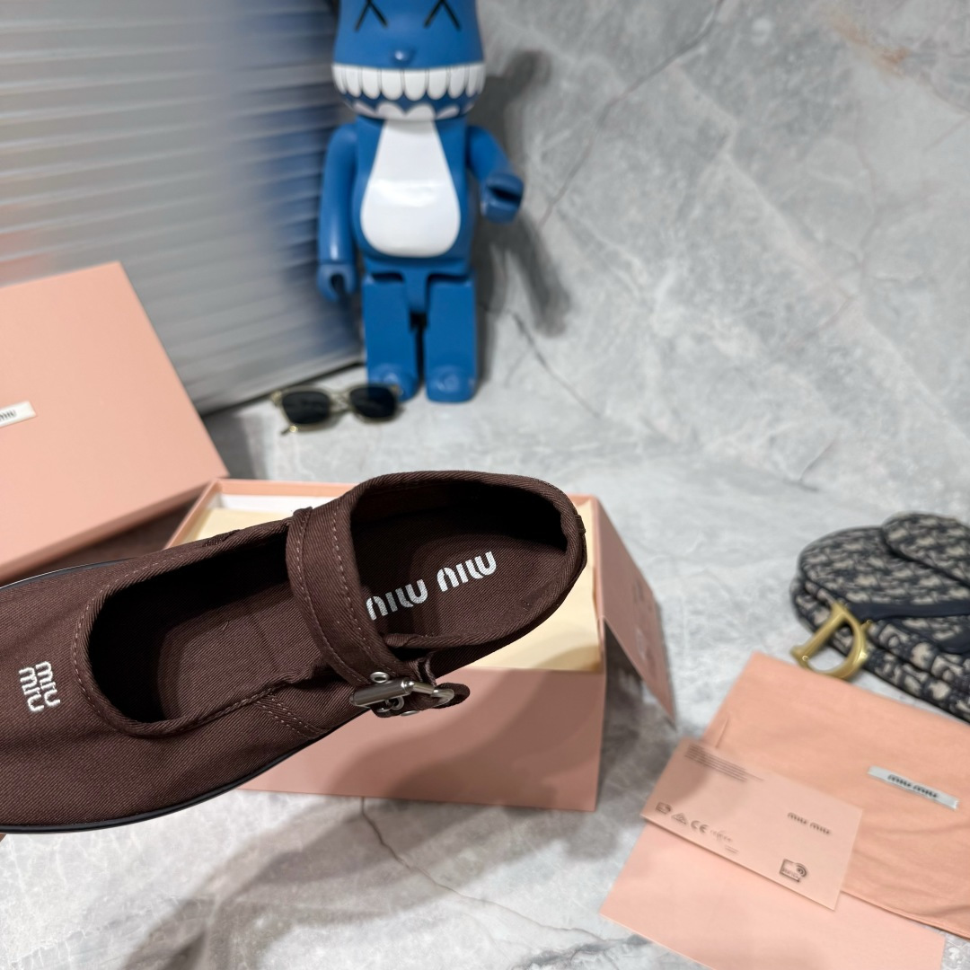 Designer Women Shoes