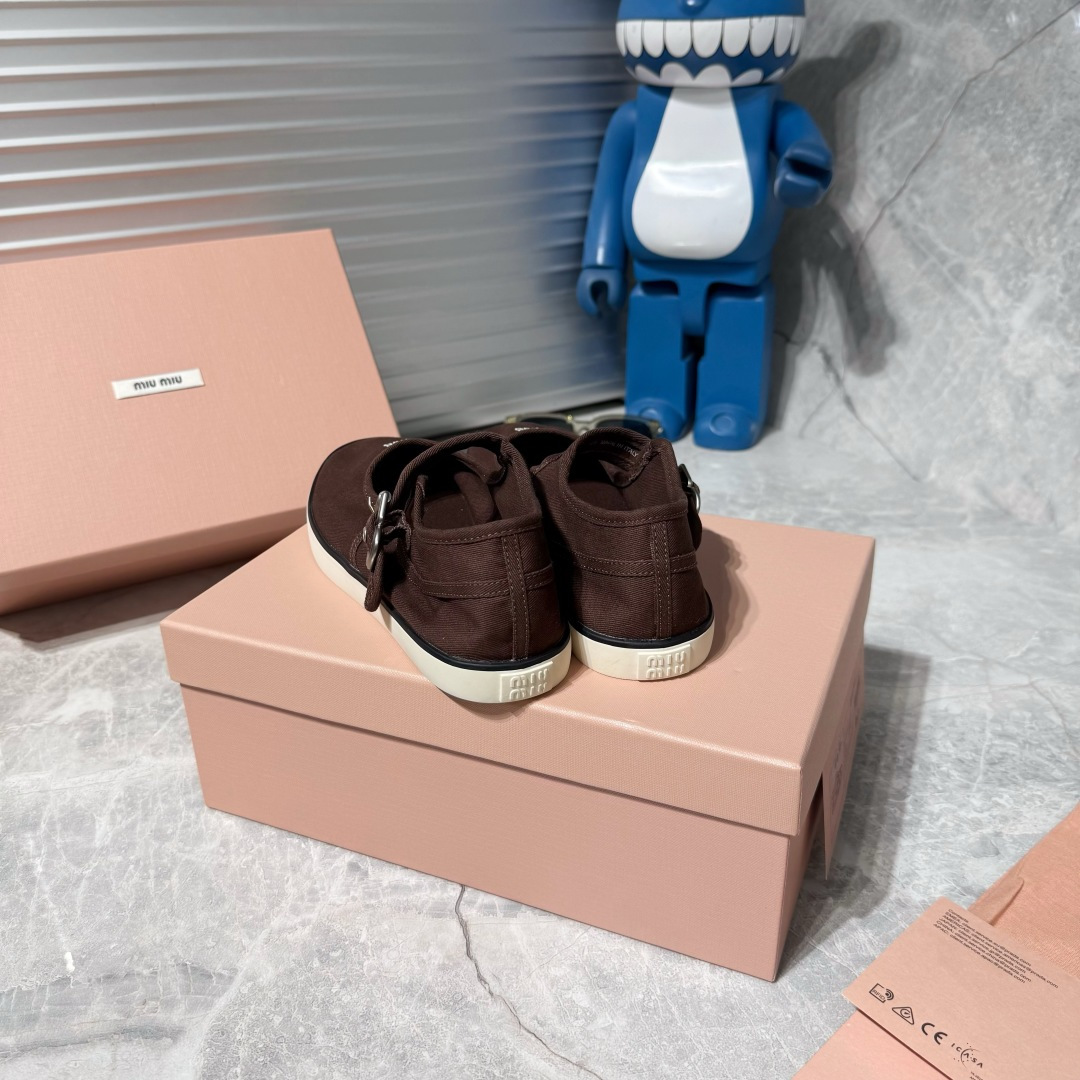 Designer Women Shoes