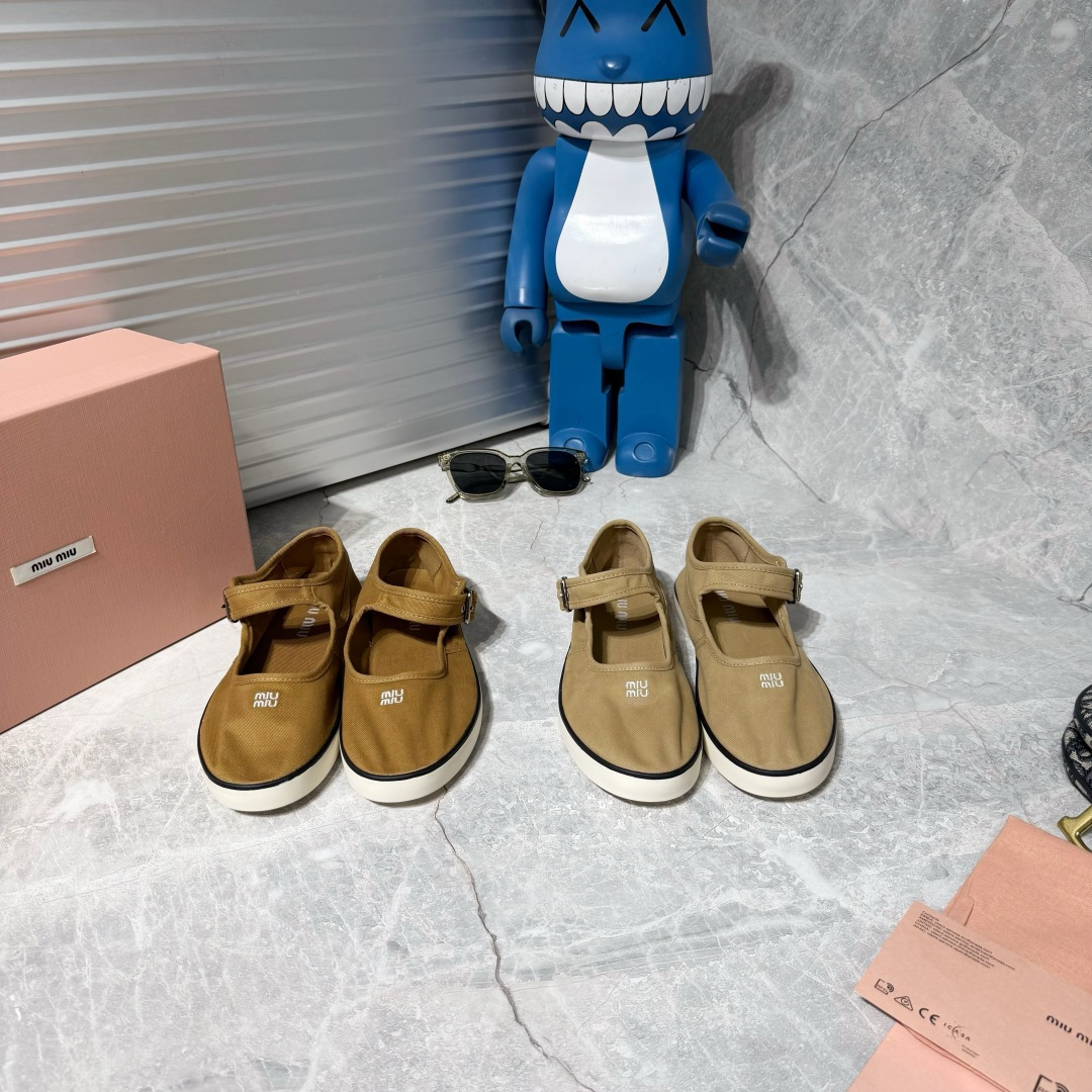 Designer Women Shoes