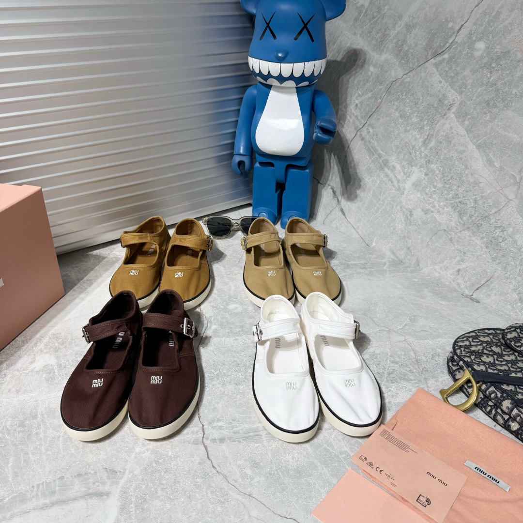 Designer Women Shoes