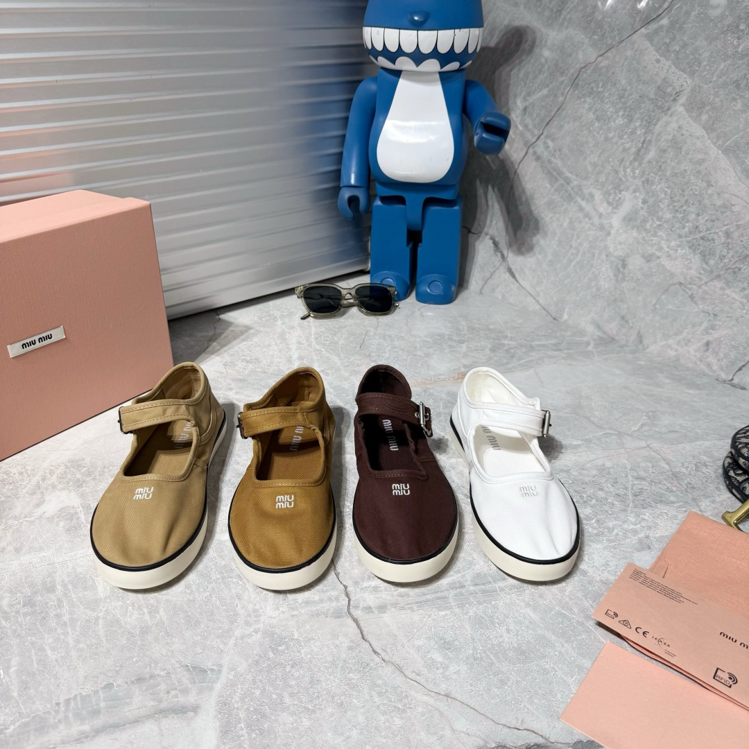 Designer Women Shoes