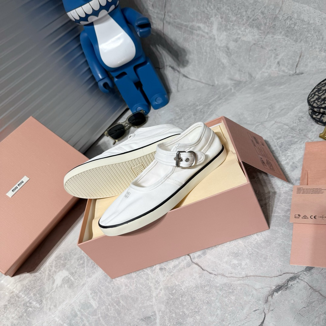 Designer Women Shoes