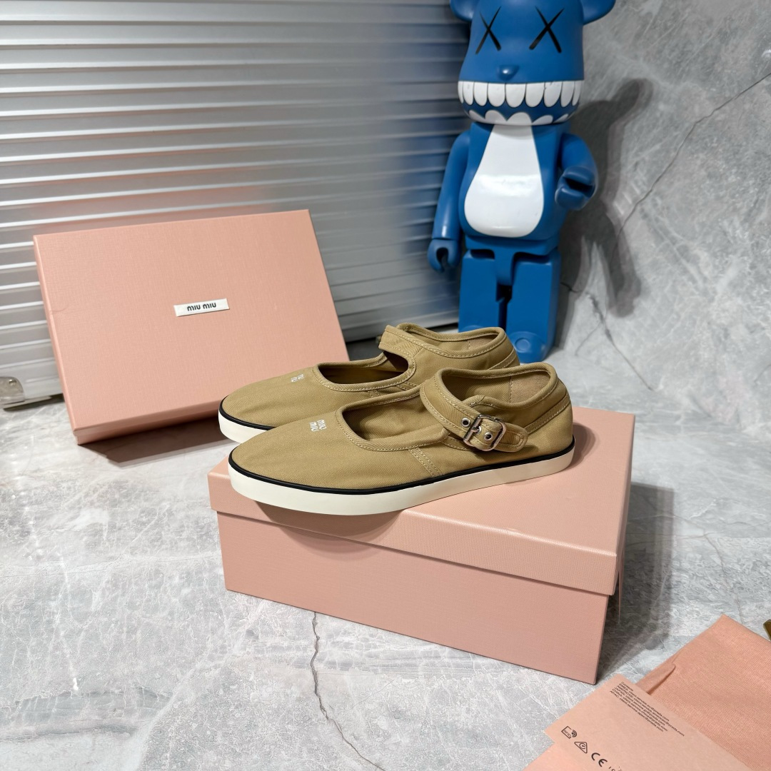 Designer Women Shoes