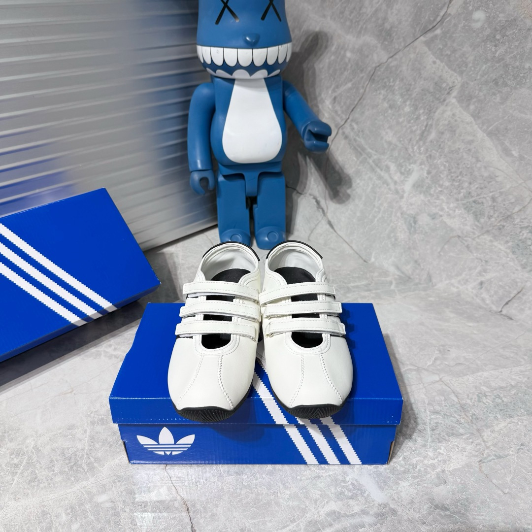 Designer Sneakers