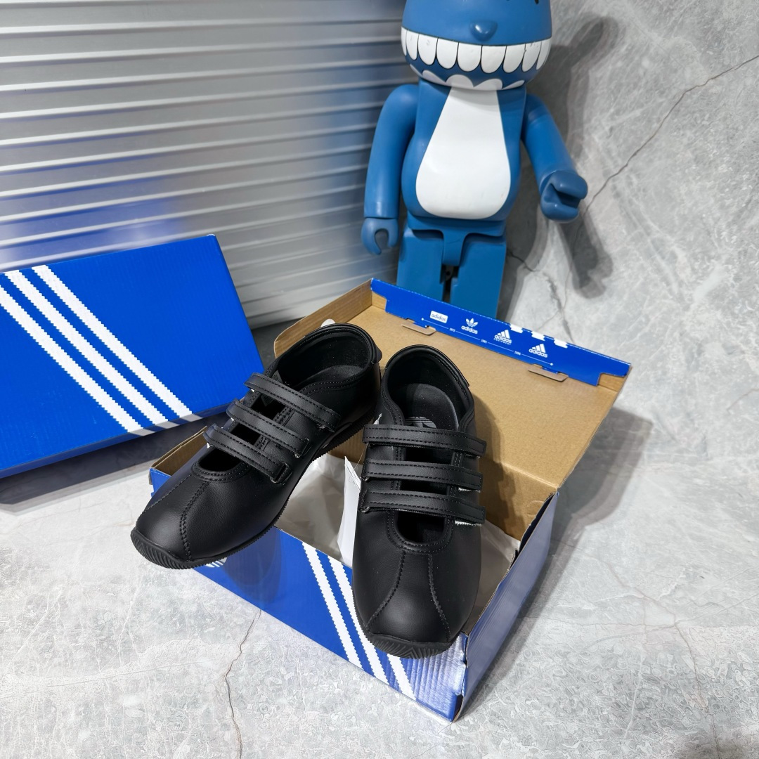 Designer Sneakers