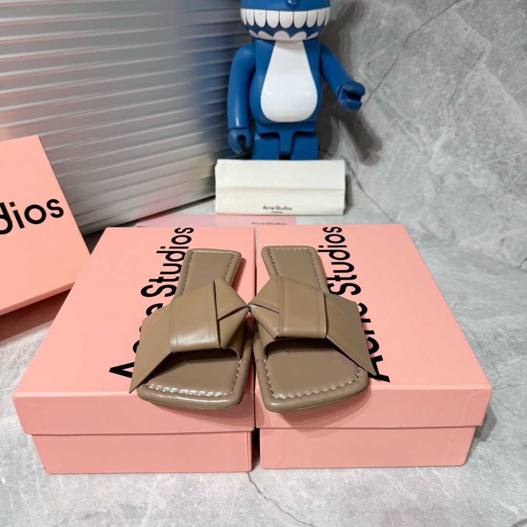 Designer Slides