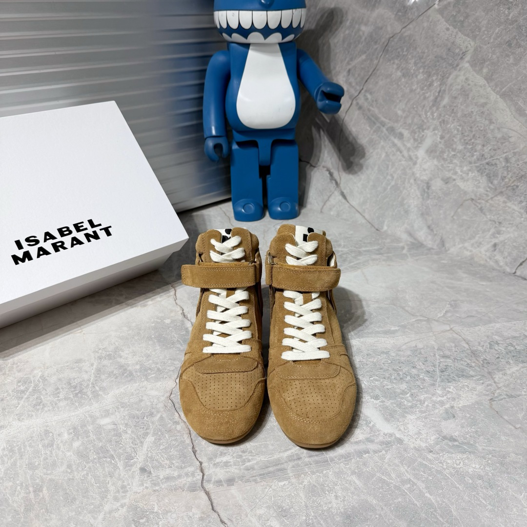 Designer Sneakers