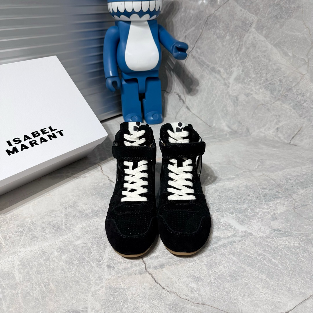 Designer Sneakers