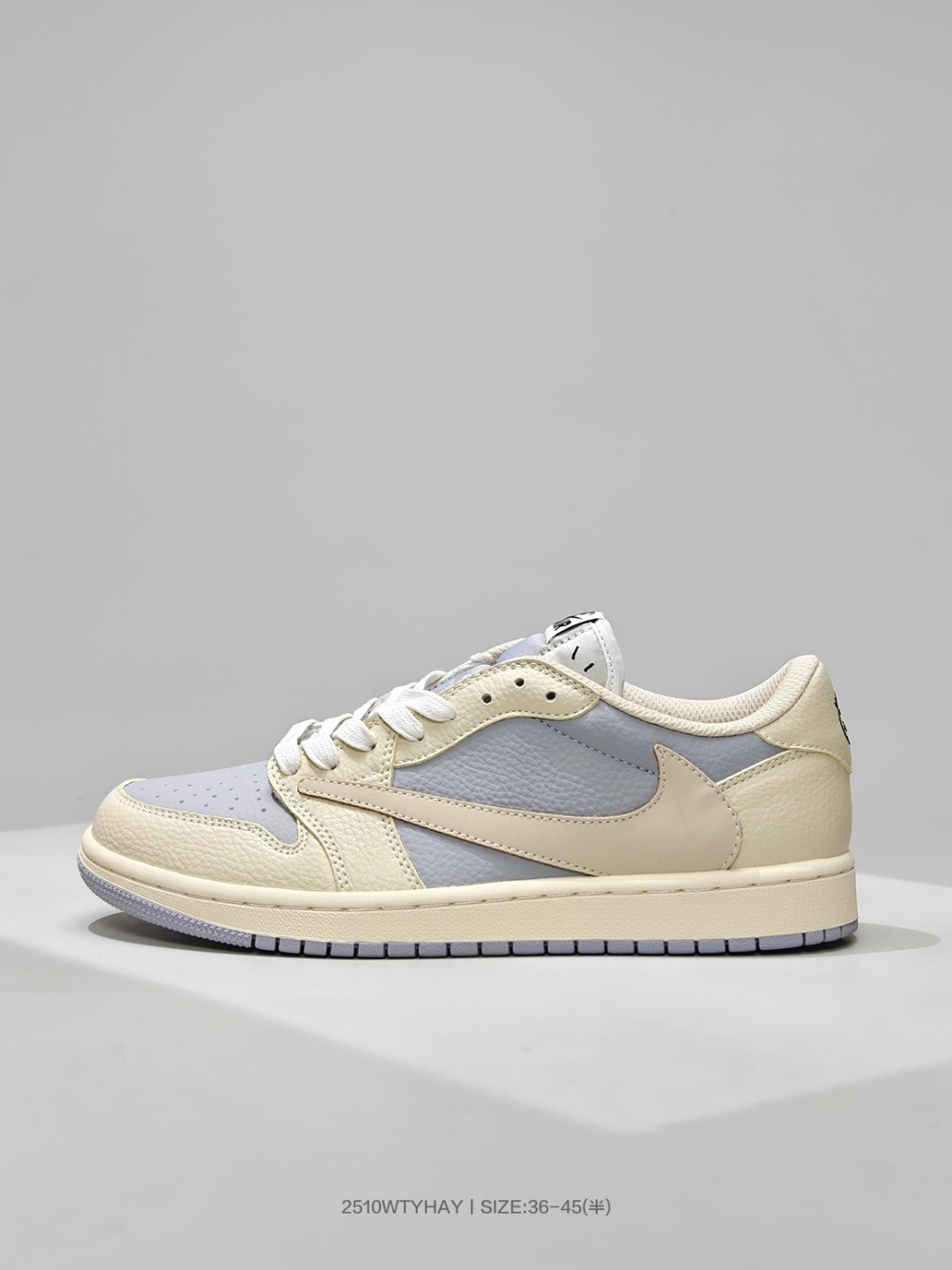 采用软质牛剖革组合猪巴革鞋面材质,鞋垫嵌EVA缓震物料,内置气垫及耐磨橡胶大底❗️乔丹Air Jordan 1 Low AJ1乔1 倒勾低帮休闲复古文化运动板鞋 货号: DM7866 490 编号:2510WTYHAY