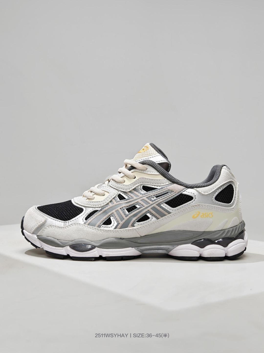 💰120
日本专业跑鞋品牌-亚瑟士/Asics Gel-NYC 系列低帮复古休闲运动慢跑鞋 1201A739 001
码数:36 37 37.5 38 39 39.5 40.5 41.5 42 42.5 43.5 44 44.5 45
编号:2511WSYHAY