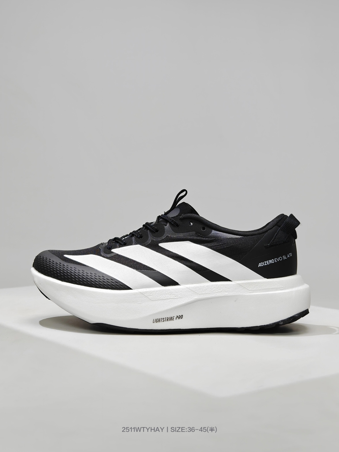💰💰160
阿迪达斯 ADIDAS ADIZERO EVO SL 运动舒适防滑耐磨低帮跑步鞋 KK0312
阿迪达斯革新力作!「破纪录轻跑鞋」adiZero Adios Pro EVO 极致轻盈的Lightweight Upper设计,带来近乎裸足的舒适体验。中底采用尖端科技，Lightstrike Pro材料经过精细调校，实现卓越缓震与轻量化的完美结合 

码数：36 36.5 37 38 38.5 39 40 40.5 41 42 42.5 43 44 44.5 45
编号：2511WTYHAY