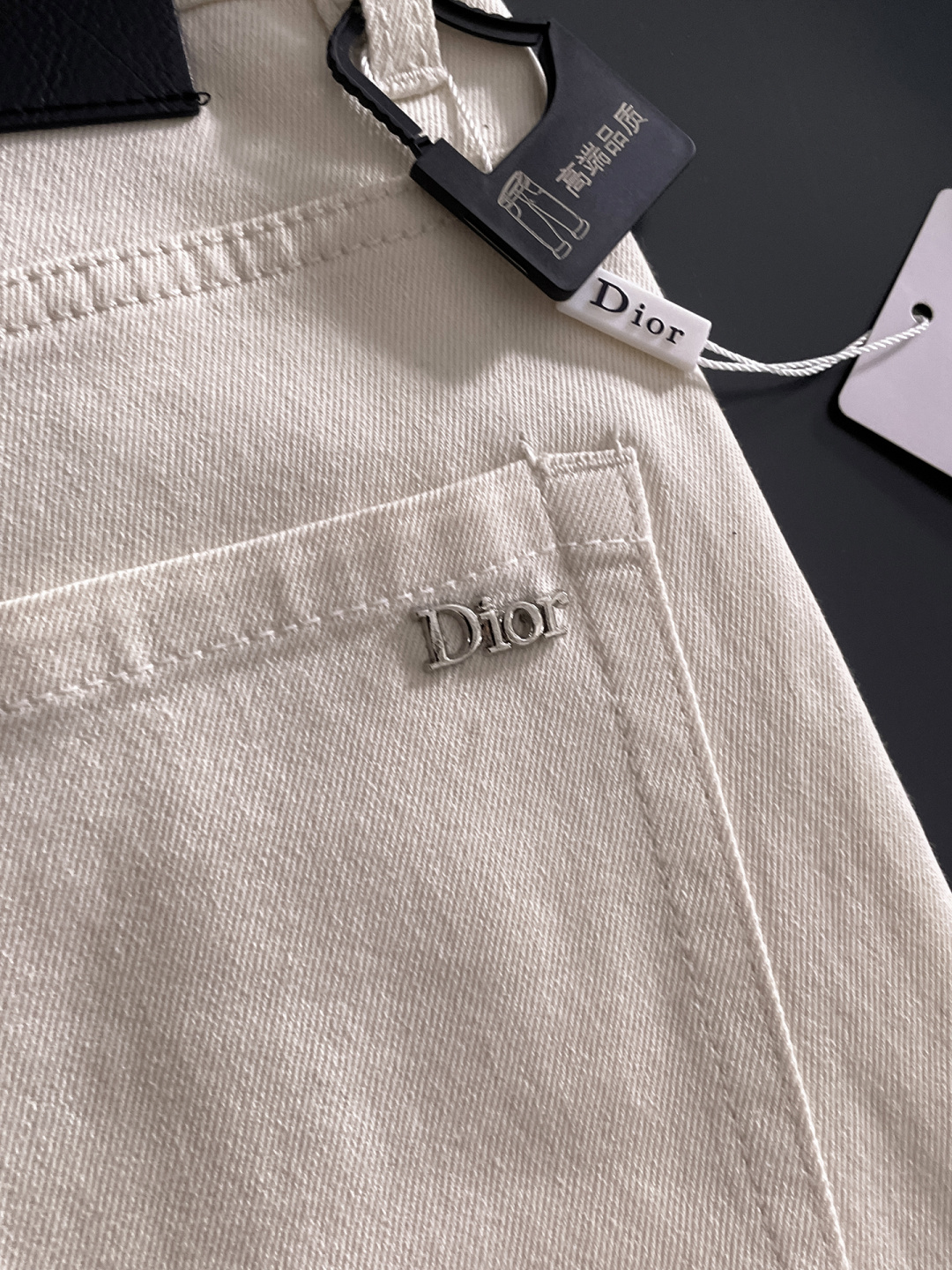 Dior 迪奥 男士丹宁牛仔裤，官宣画册海报穿搭款！ 客供高级进口的丹宁原色面料，特选日本冈山纯正13o