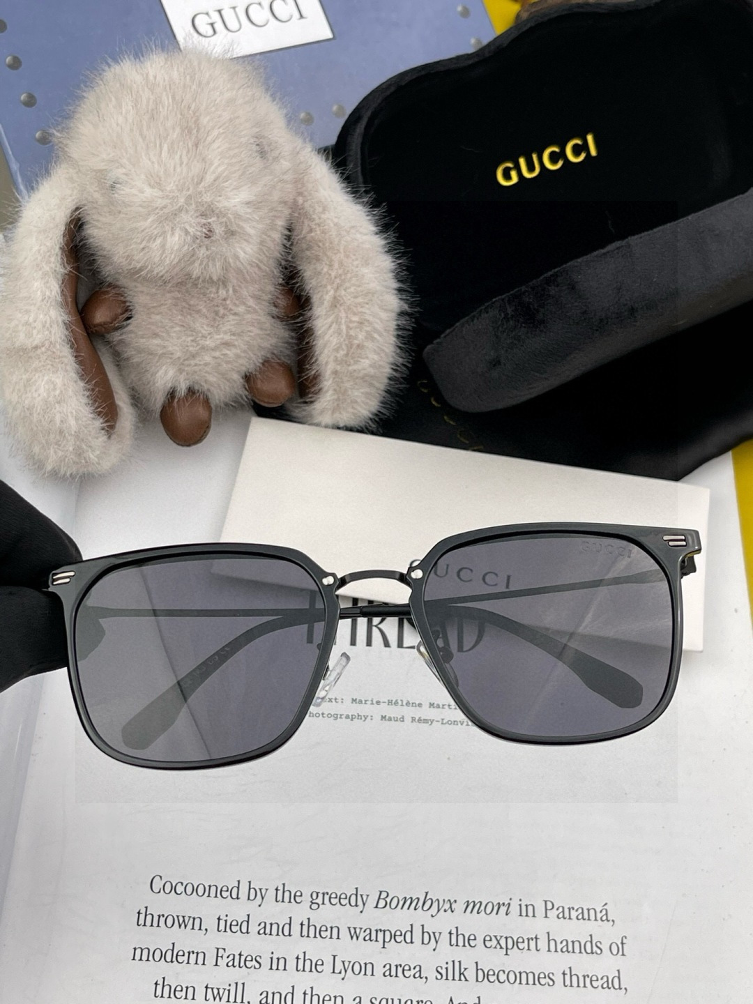 【DIOR】2025新款潮流爆款 时尚方框太阳镜 佩戴舒适 网红潮款墨镜 女士高清加厚偏光太阳镜🕶️ 🎉