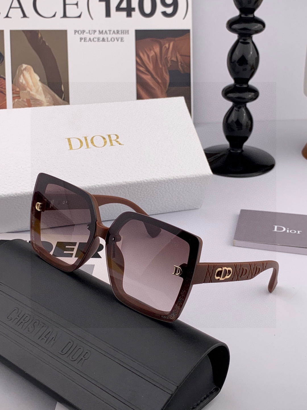 🔺 【DIOR-迪奥】2025开春新款 潮流爆款 时尚方框太阳镜 高品质 佩戴舒适 网红潮款墨镜 型号：