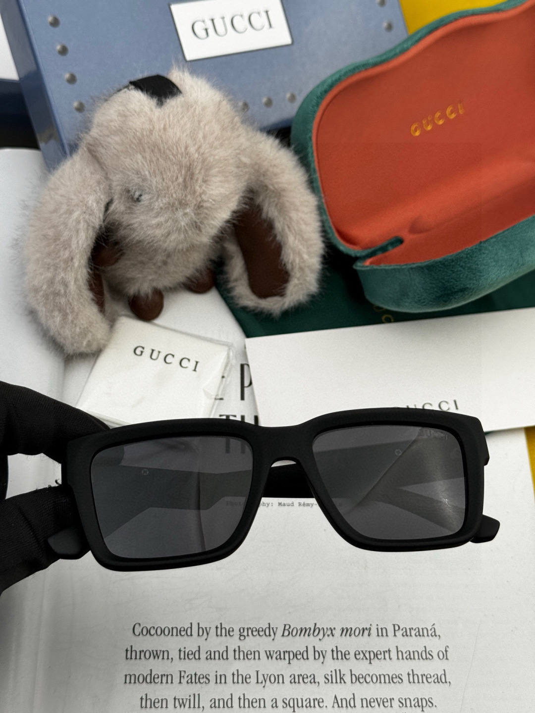 超好看 潮酷【GUCCI】古驰 新款款太阳镜以独特魅力和前卫风格诠释春夏最新眼镜，以方框设计，中梁连体质