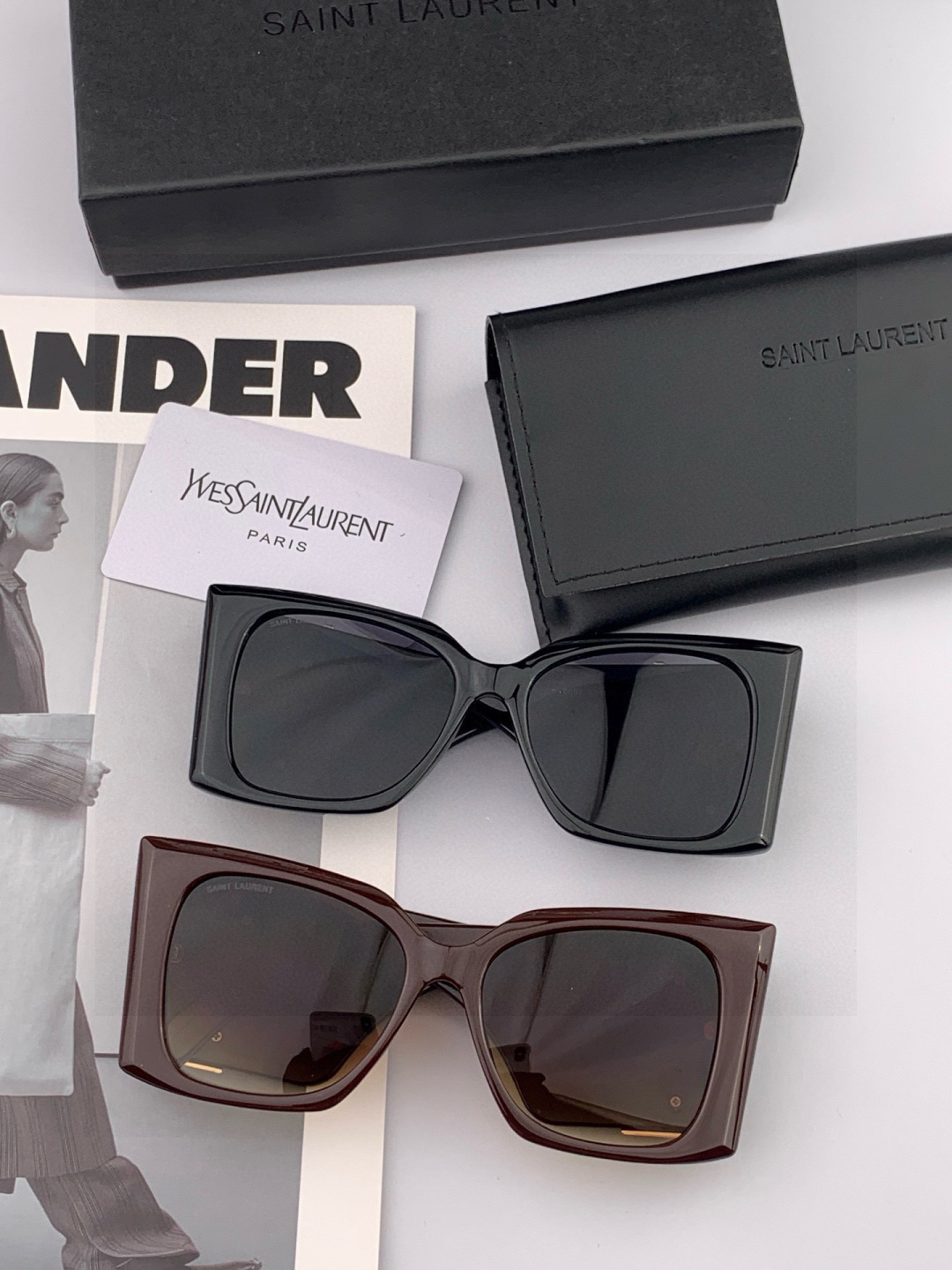 新品SAINTOWEN圣罗兰 官网最新款 独具奢华外观和精致线条 风格华贵典雅 轻盈舒适 众多明星网红追