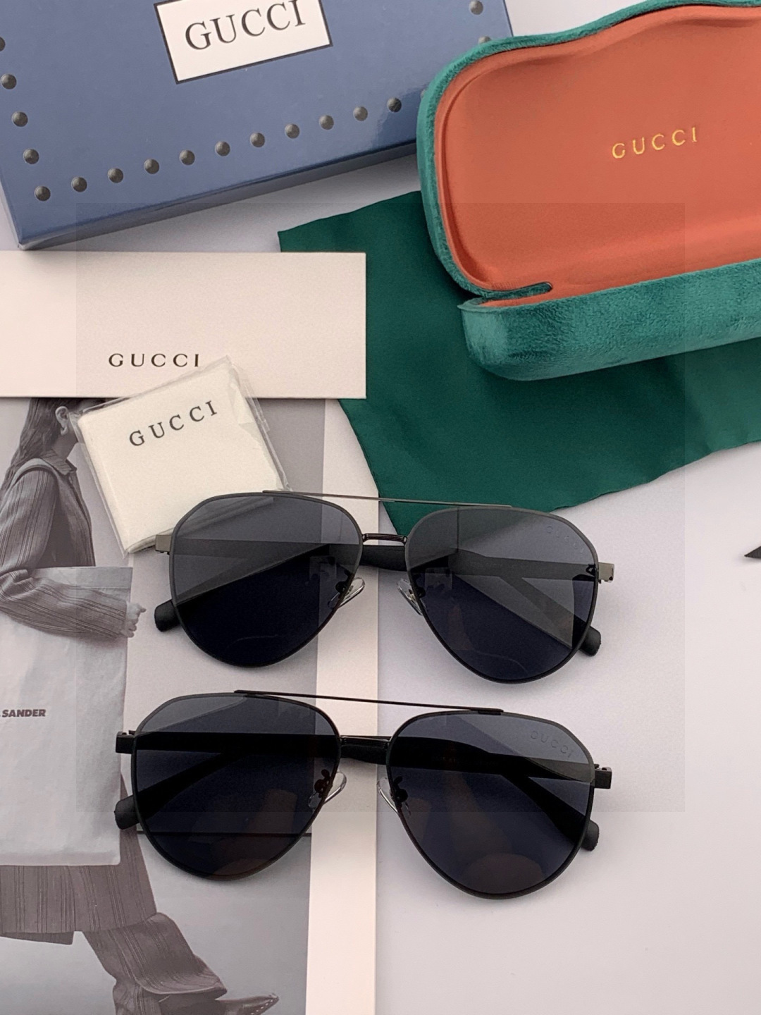GUCCI 男款炫彩飞行员偏光太阳镜 ❤️材质：高清尼龙加厚卡槽高清偏光镜片 🌹无边框镜架💕颜👍型号：G