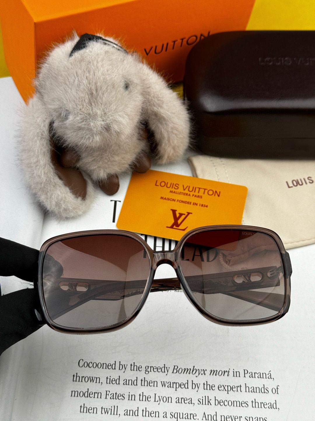 【TR偏光系列】lv大框太阳镜墨镜经典的方框设计，不挑脸型，无论搭配大衣还是连衣裙都非常显气质偏光镜片预