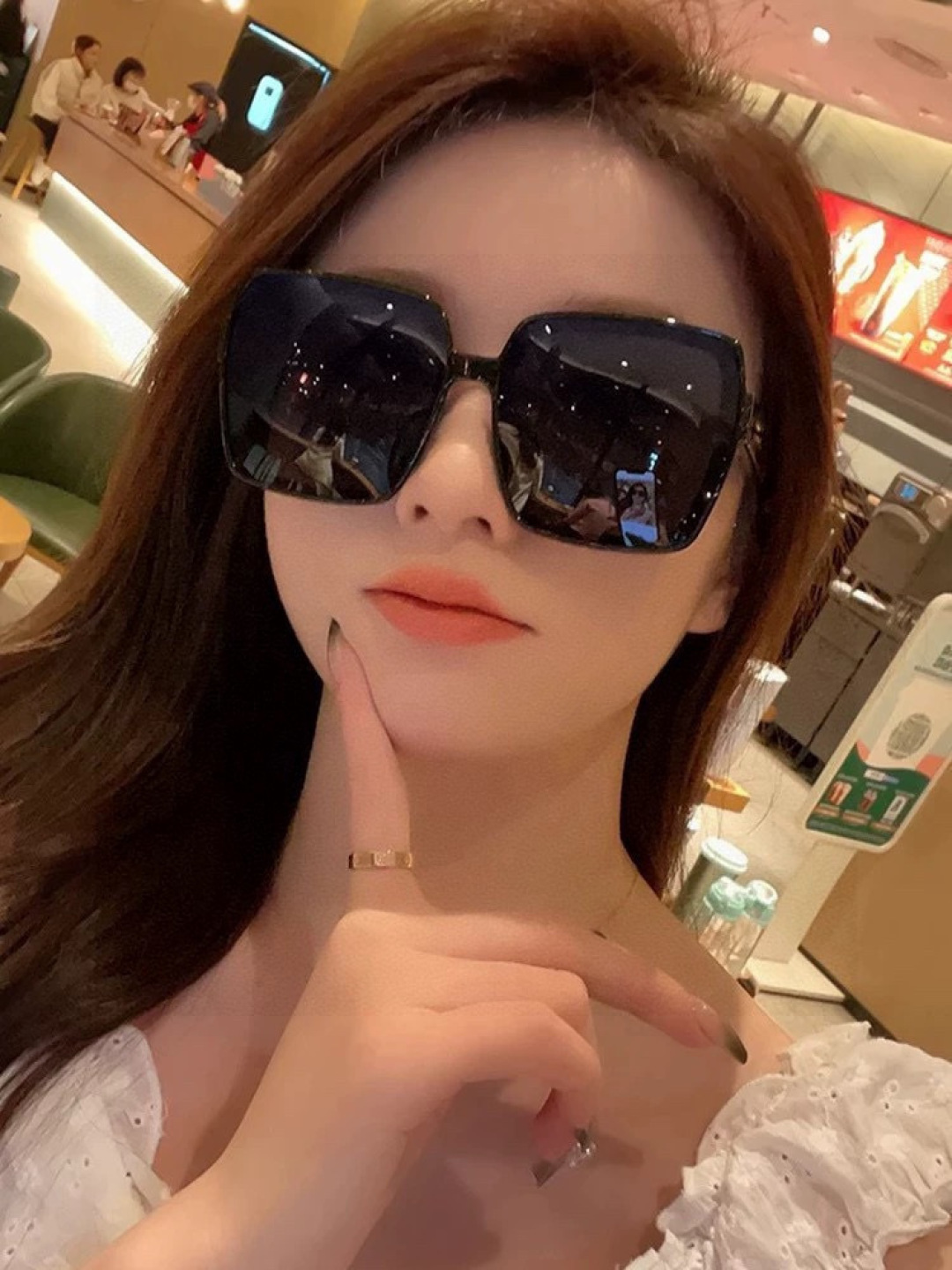 【GUCCI】2025新款潮流爆款 时尚方框太阳镜 佩戴舒适 网红潮款墨镜 女士高清加厚偏光太阳镜🕶️ 