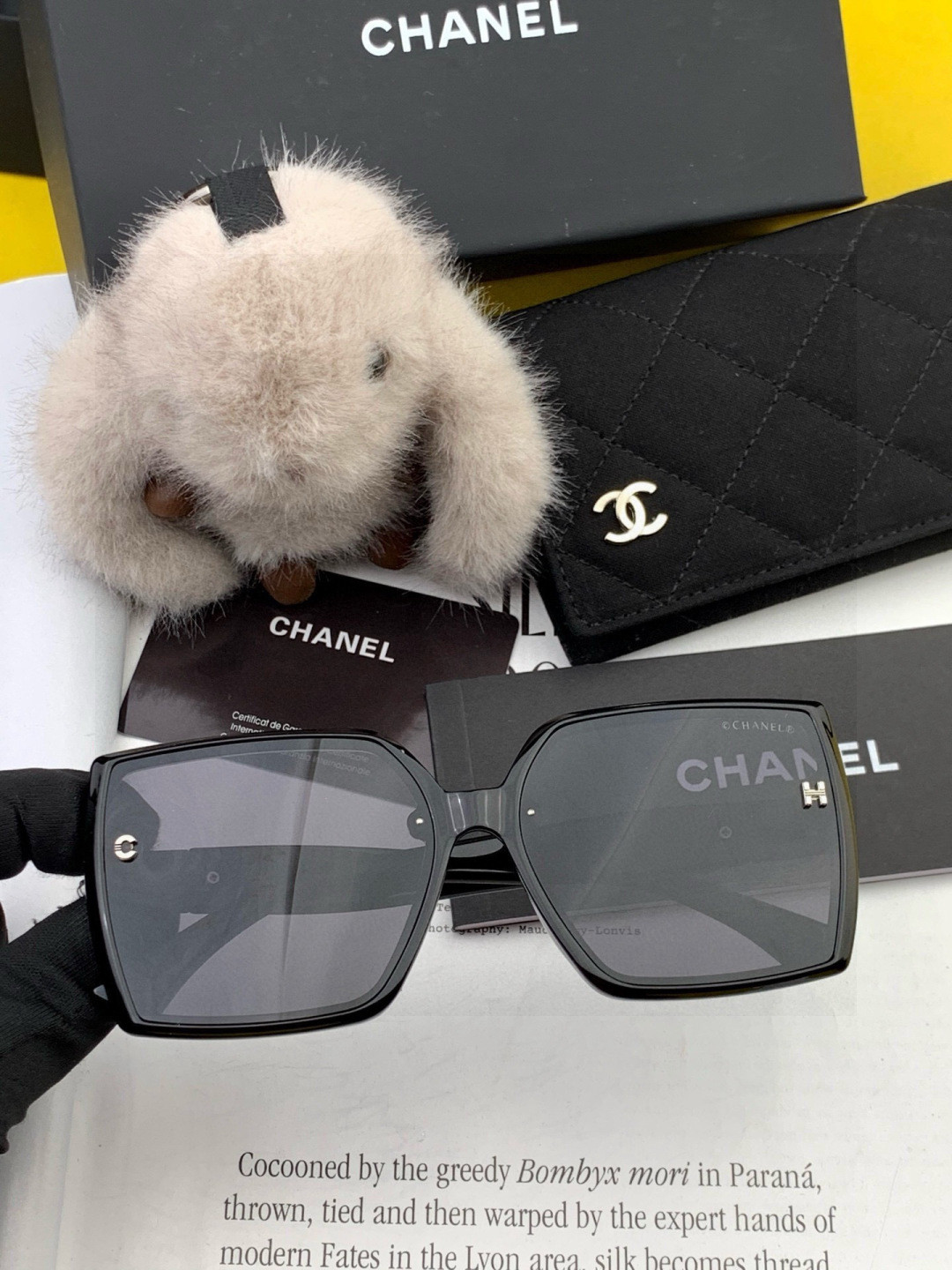 香奈儿 2025开春新款太阳镜 各路网红纷纷带起气场满分‼️ 俏皮甜美.上脸效果更佳.金属质感超好 型号