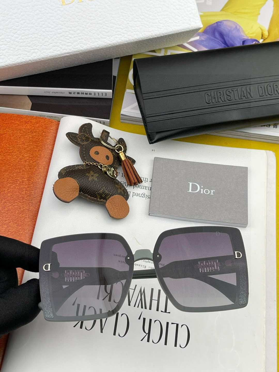 🔺 【DIOR-迪奥】2025开春新款 潮流爆款 时尚方框偏光太阳镜 高品质 佩戴舒适 网红潮款墨镜 型