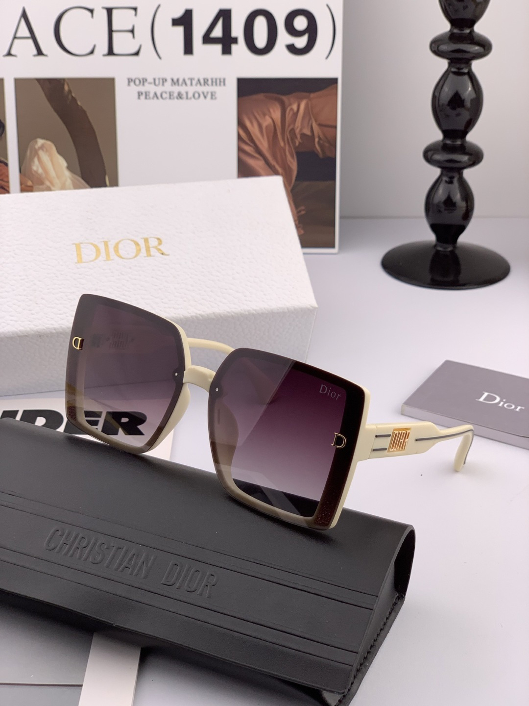 【DIOR-迪奥】开春新款 潮流爆款 时尚方框偏光太阳镜 高品质 佩戴舒适 网红潮款墨镜 型号 CD09