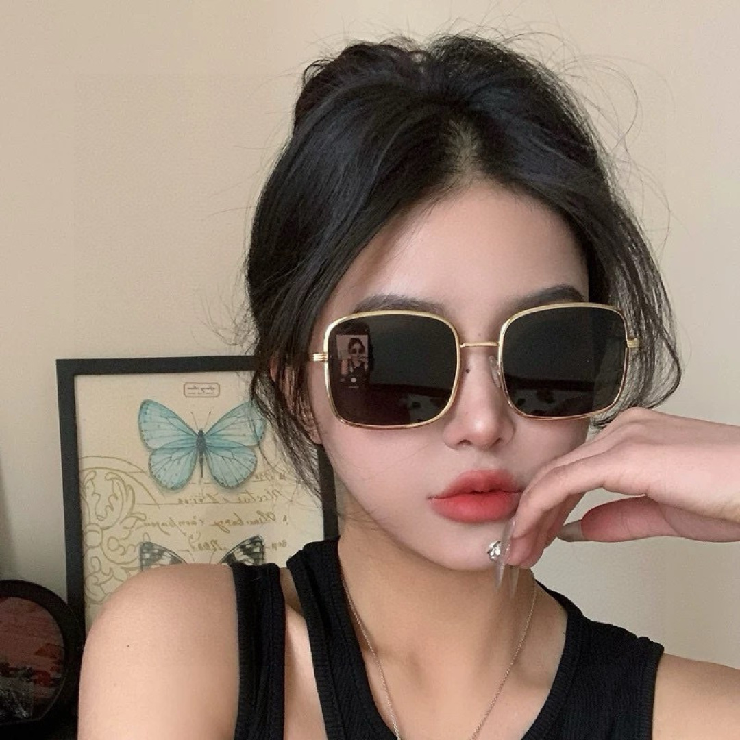 MAYBACH迈巴赫年度最牛硬货👍🏻 官网经典蛤蟆款 ❗️极力推荐款‼️选用定制进口板料双色拼腿 采用K