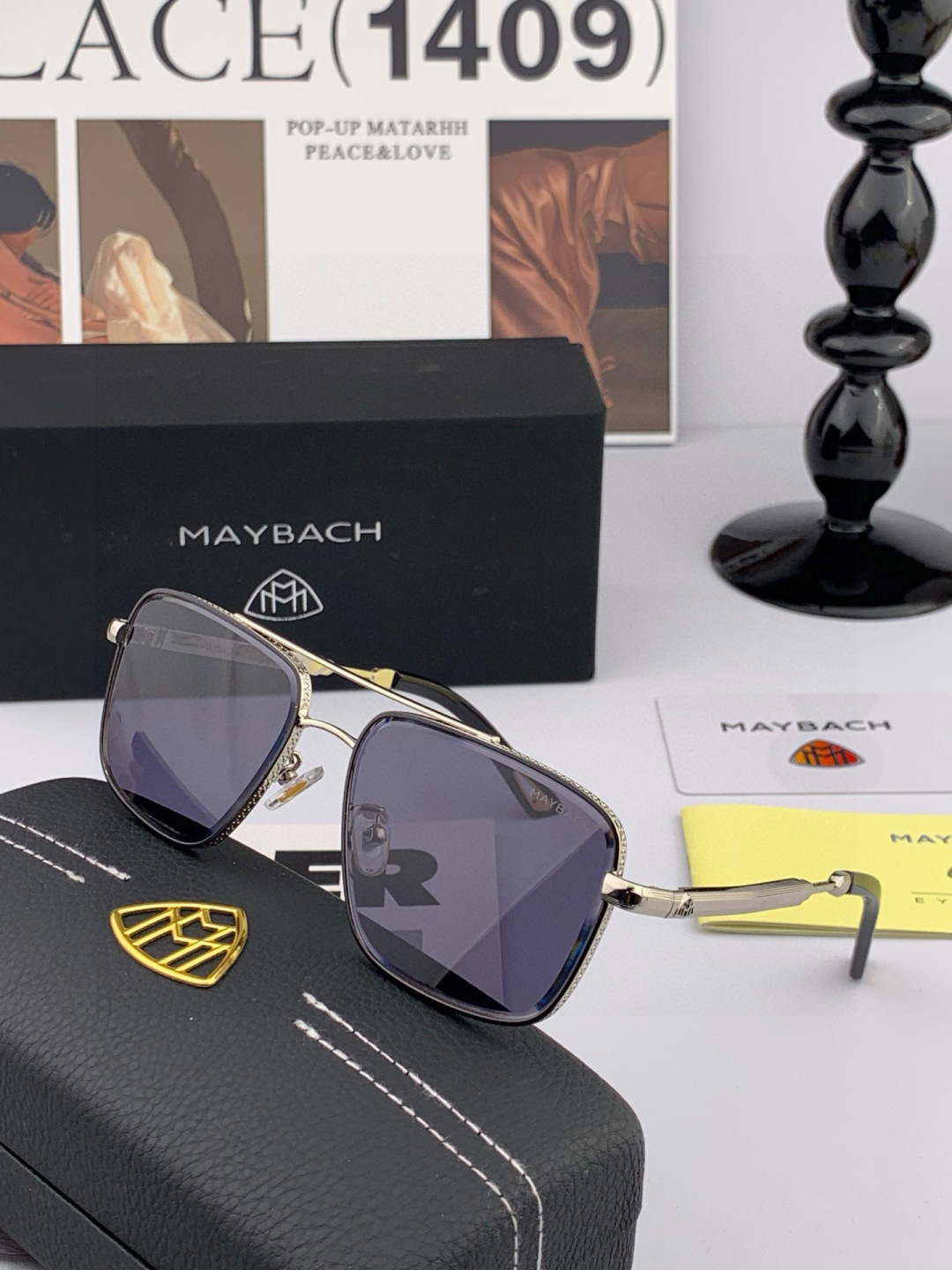 MAYBACH迈巴赫年度最牛硬货👍🏻 官网经典蛤蟆款 ❗️极力推荐款‼️选用定制进口板料双色拼腿 采用K