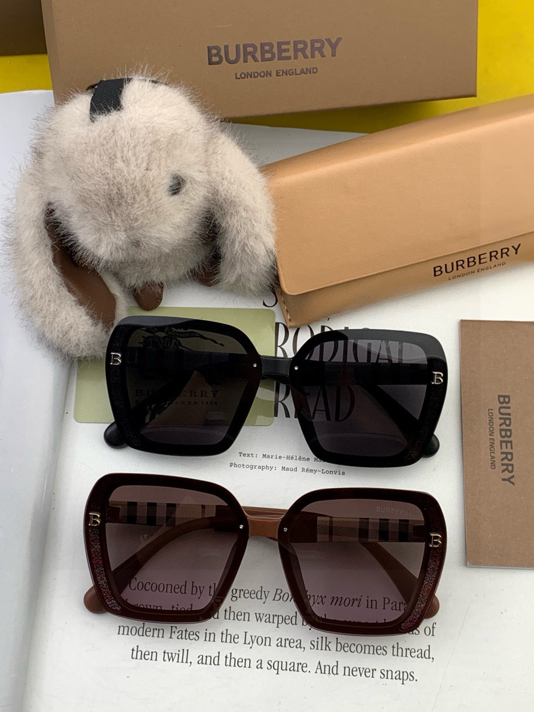 【偏光系列太阳镜】🎈原版出货 巴宝莉网红超爆款💙经典奢华全球风[强][酷][亲亲] 时尚方框太阳镜[得意