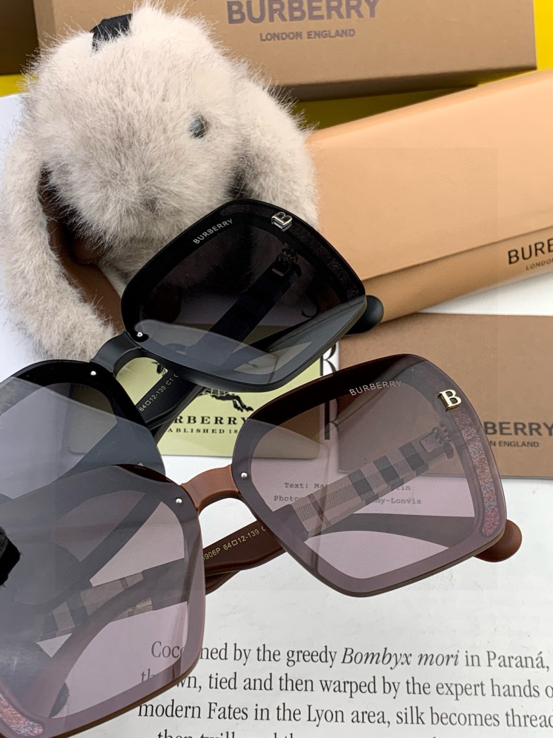 【偏光系列太阳镜】🎈原版出货 巴宝莉网红超爆款💙经典奢华全球风[强][酷][亲亲] 时尚方框太阳镜[得意