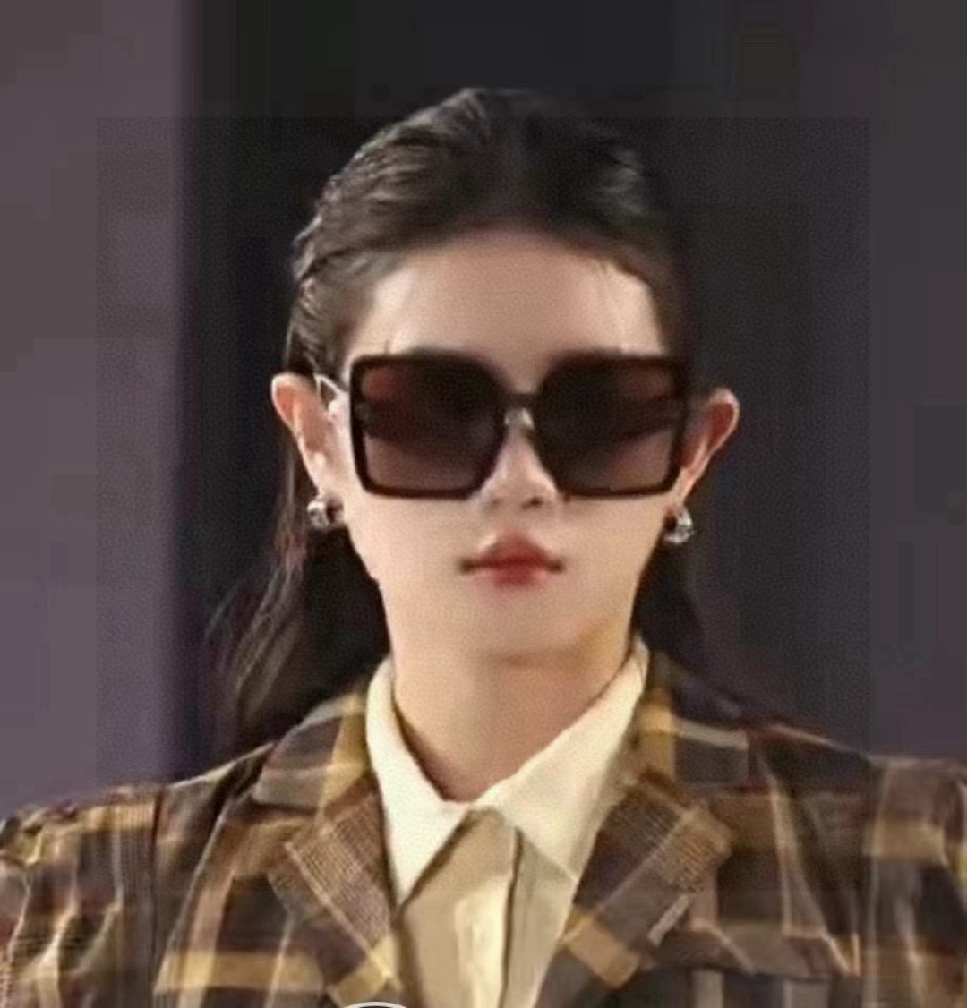 🔺 【DIOR-迪奥】2025开春新款 潮流爆款 时尚方框偏光太阳镜 高品质 佩戴舒适 网红潮款墨镜 型