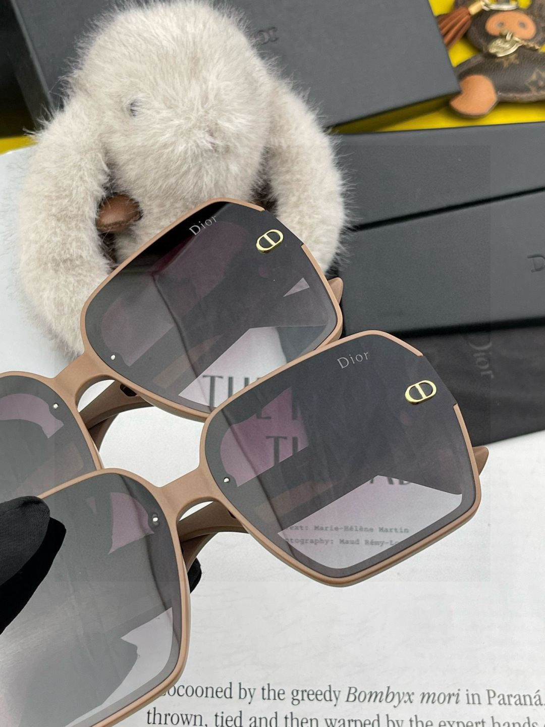 🔺 【DIOR-迪奥】2025开春新款 潮流爆款 时尚方框偏光太阳镜 高品质 佩戴舒适 网红潮款墨镜 型