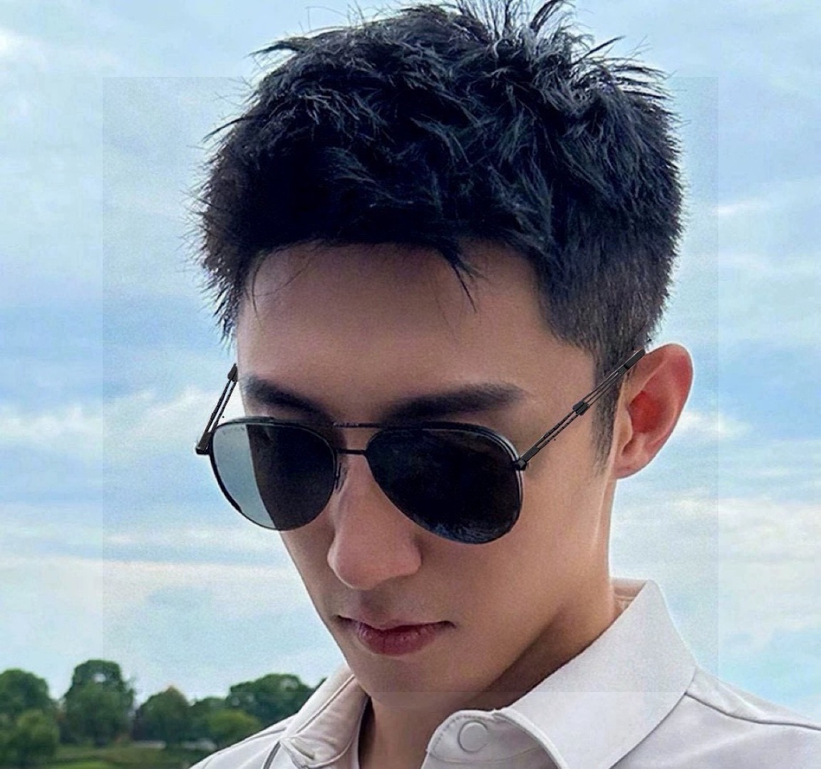 GUCCI 男款炫彩飞行员偏光太阳镜 ❤️材质：高清尼龙加厚卡槽高清偏光镜片 🌹无边框镜架💕颜👍型号：G