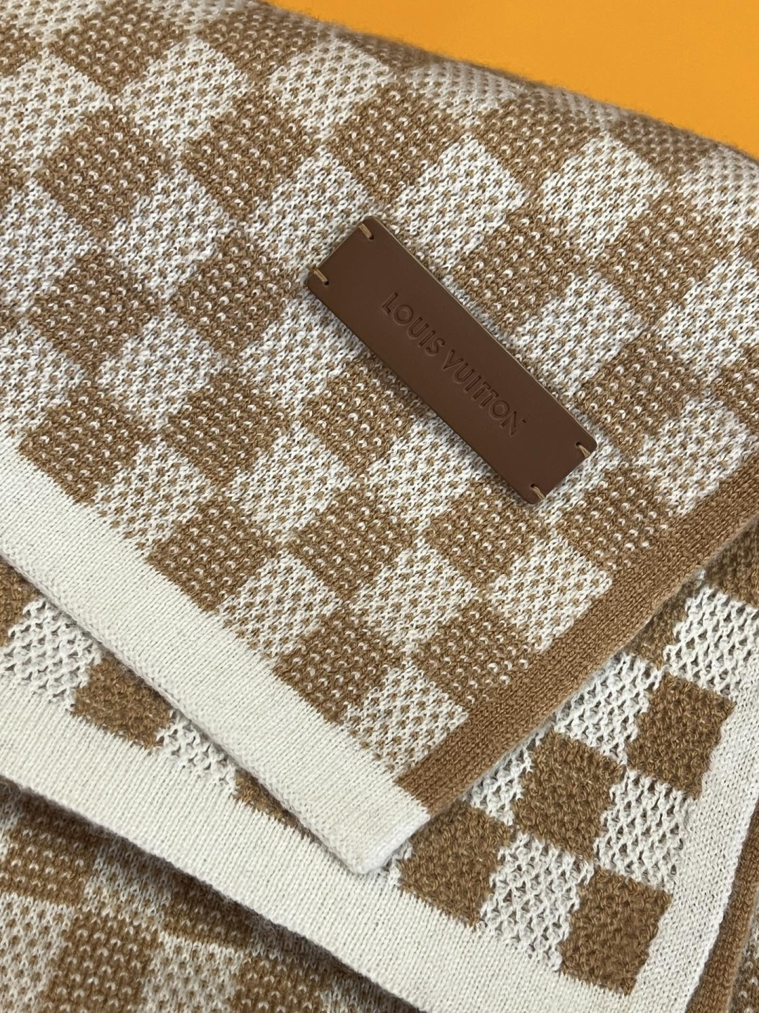 顶级原版 怒赞推荐‼️高端男士款~超级无敌软糯的男士羊绒围巾👍L家ZG同步在售，这个价格真的无敌超值！亲