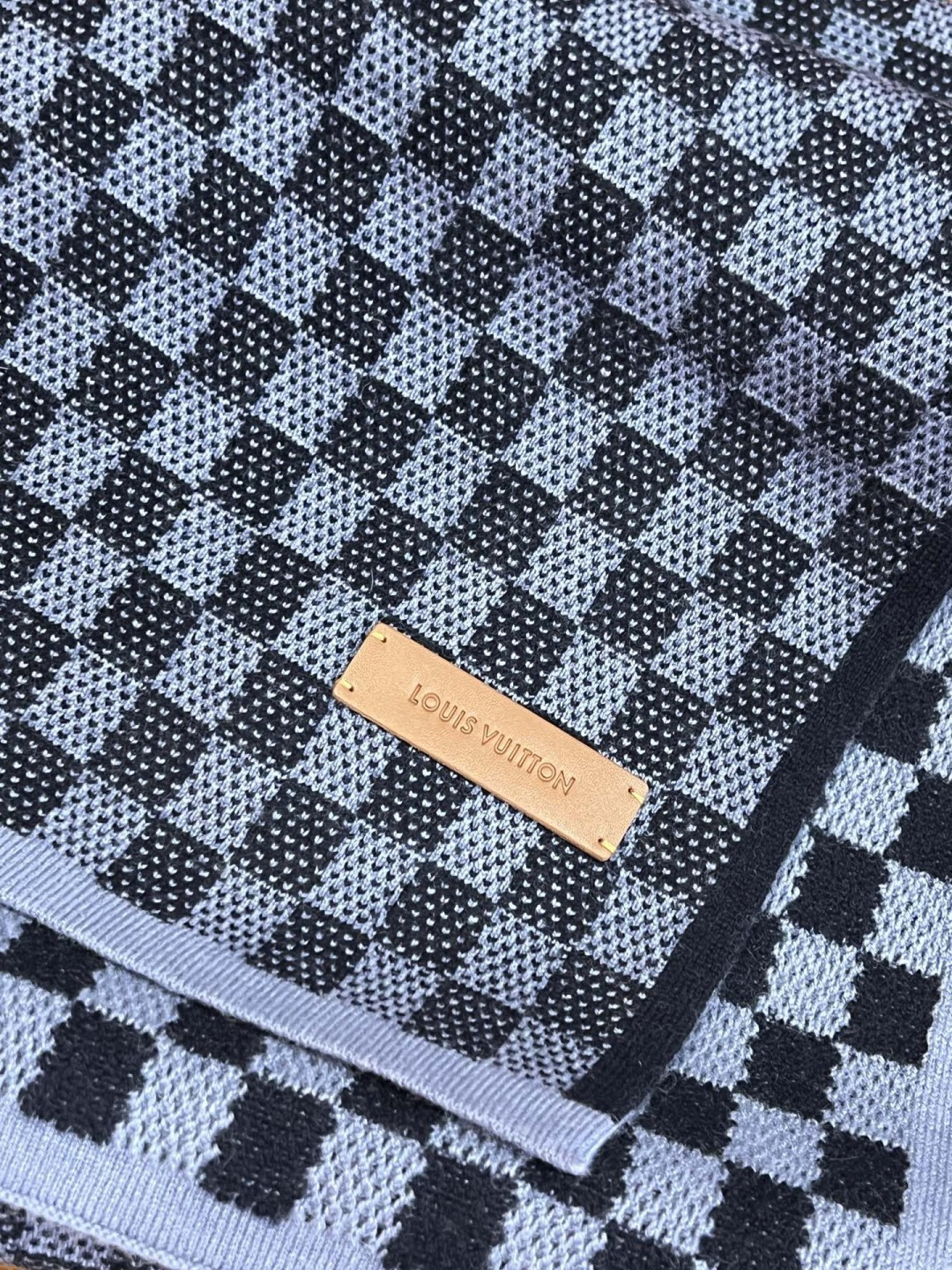 顶级原版 怒赞推荐‼️高端男士款~超级无敌软糯的男士羊绒围巾👍L家ZG同步在售，这个价格真的无敌超值！亲