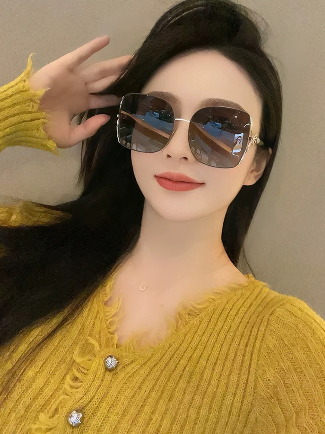 2025开春新款新款卡地亚💎 顶级奢华典范💋 女款板材原单太阳镜😃 个性款完美修脸护目打造轻奢新潮流风尚